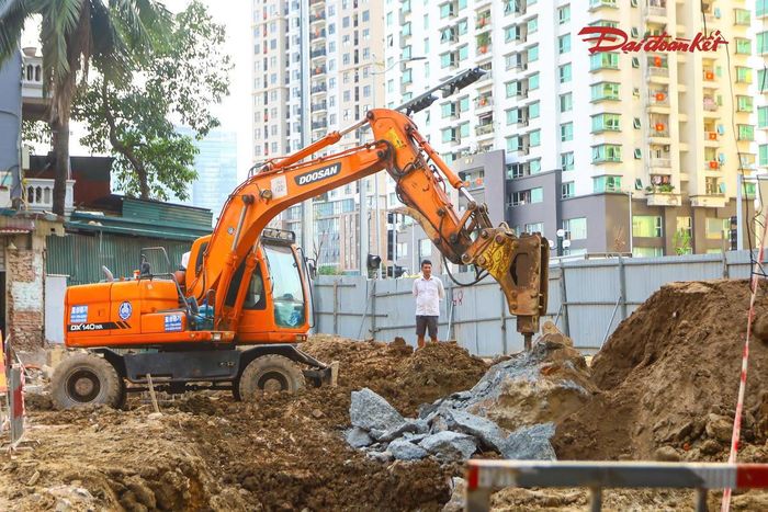 Theo phương án sau khi hoàn thành, tuyến đường sẽ thông từ phố Thành Thái đến cầu Yên Hòa bắc qua sông Tô Lịch, tạo kết nối giữa các tuyến Vành đai 2, Vành đai 2,5 và Vành đai 3.