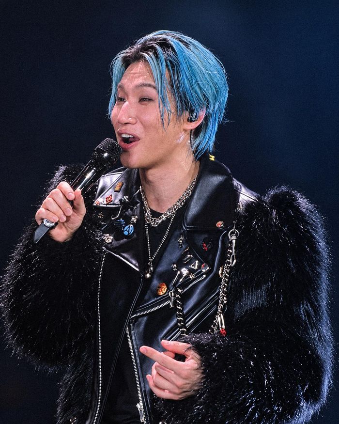 Hai thành viên G-Dragon và Daesung trong đêm concert tại sân vận động Mỹ Đình, Hà Nội. Ảnh: NSX.