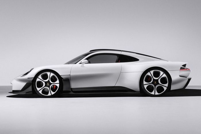  Porsche vẫn chưa công bố thông số chính thức của Mission S. Với định vị cao hơn Porsche 911, mẫu xe động cơ đặt giữa này có thể sở hữu chiều dài lớn hơn mức 4,5 m. 