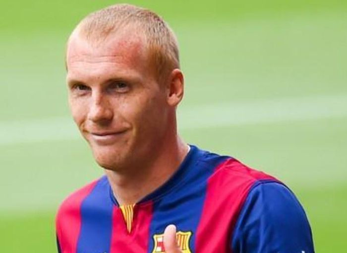 Mathieu trong màu áo Barcelona.