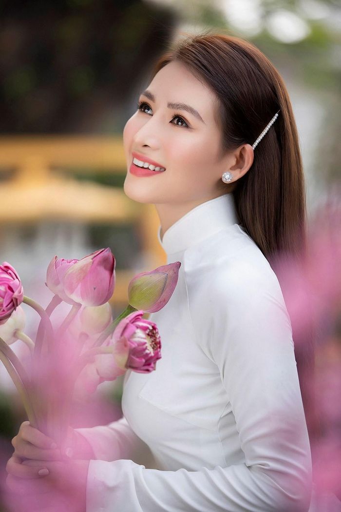 Văn Phượng là gương mặt quen thuộc với khán giả truyền hình qua nhiều bộ phim
