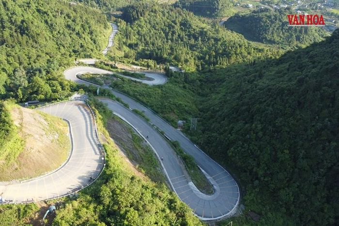 Quốc lộ 4C nối nhiều điểm du lịch vùng Cao nguyên đá
