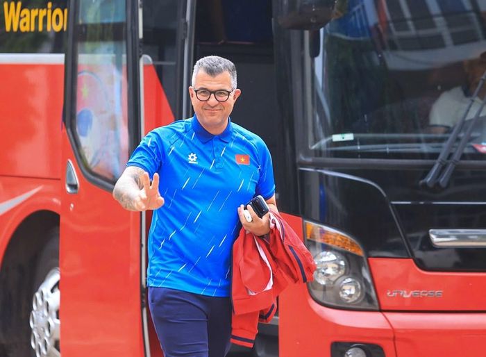 Sau khi trở về nước, HLV Cristiano Roland cùng các học trò tiếp tục chuẩn bị cho VCK U17 World Cup 2026