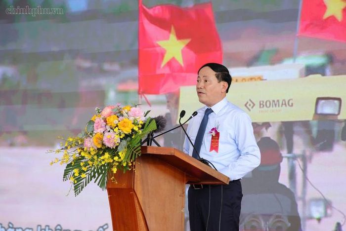 Chủ tịch UBND tỉnh Gia Lai Phạm Anh Tuấn phát biểu tại buổi lễ - Ảnh: chinhphu.vn/Gia Huy