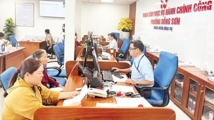 Hoạt động khai thác, chia sẻ và tái sử dụng dữ liệu từng bước thúc đẩy chuyển đổi số toàn diện, hướng đến chính quyền số hiện đại. (Ảnh: LƯƠNG TÙNG)