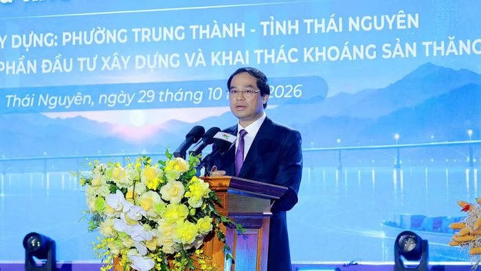 Bí thư Tỉnh ủy Thái Nguyên Trịnh Xuân Trường phát biểu tại lễ khởi công. (Ảnh: TUẤN SƠN)