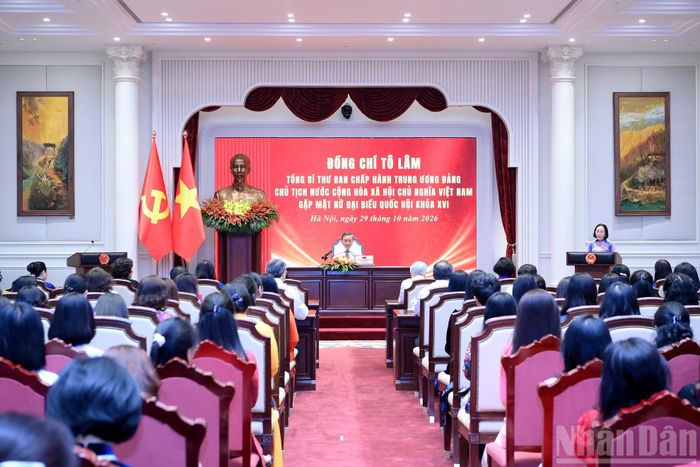 Tổng Bí thư, Chủ tịch nước Tô Lâm chủ trì cuộc gặp mặt các nữ Đại biểu Quốc hội khóa XVI.
