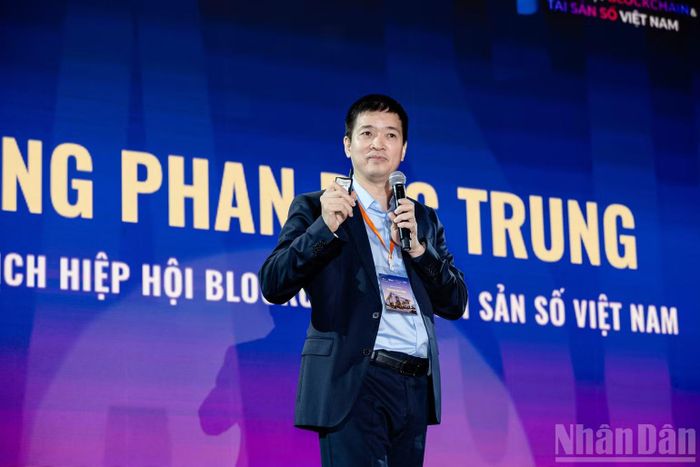 Ông Phan Đức Trung, Chủ tịch Hiệp hội Blockchain và Tài sản số Việt Nam. (Ảnh: HNV)