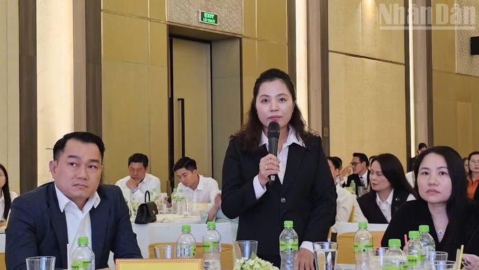 Doanh nghiệp du lịch lữ hành mong có chính sách ưu đãi kết nối tuyến hàng không, hạ giá thành sản phẩm. (Ảnh: Mai Luận)