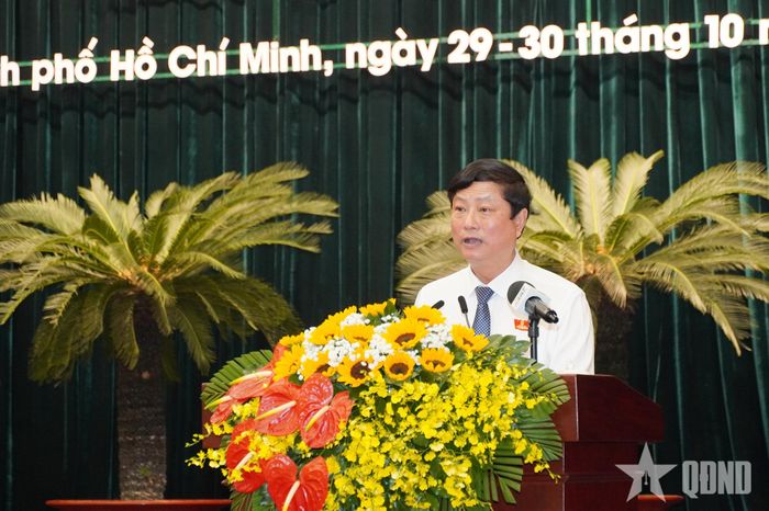 Chủ tịch HĐND TP Hồ Chí Minh Võ Văn Minh phát biểu khai mạc Kỳ họp.