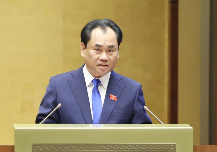  Bộ trưởng Bộ Nông nghiệp và Môi trường Trịnh Việt Hùng phát biểu. Ảnh: TRỌNG HẢI  