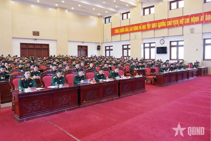 Các đại biểu dự hội nghị.