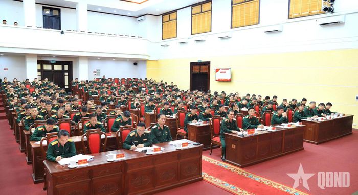  Các đại biểu dự hội nghị.