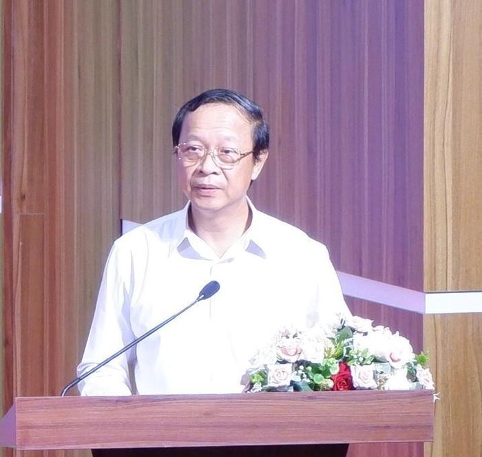 Thứ trưởng Thường trực Bộ GD-ĐT Phạm Ngọc Thưởng phát biểu chỉ đạo tại Hội nghị. Ảnh: P.T