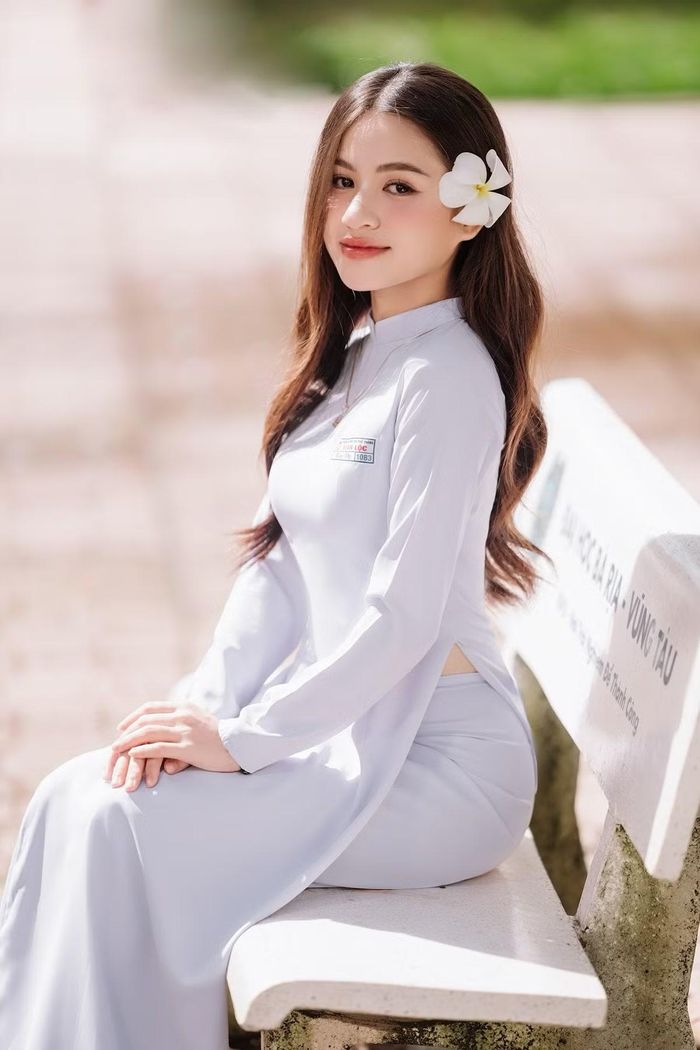 Cơ duyên đưa Minh Vy đến với nghệ thuật từ khá sớm, với sự ủng hộ và đồng hành của gia đình.