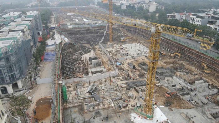 Sự cố trong quá trình thi công phần hầm. Ảnh: TIẾN CƯỜNG