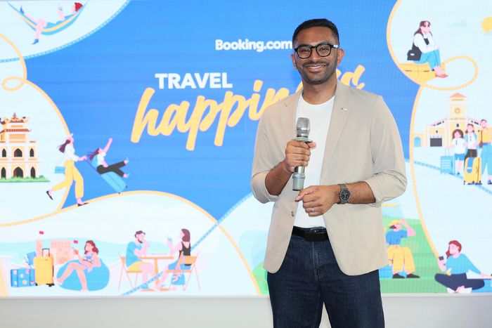  Ông Branavan Aruljothi, Giám đốc Quốc gia Booking.com tại Việt Nam phát biểu ở sự kiện công bố Báo cáo về Chỉ số hạnh phúc khi du lịch 