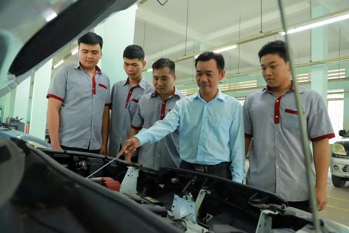Mô hình các phòng học nghề tại chỗ đặt ngay tại địa bàn vùng ven trở thành lựa chọn tối ưu.