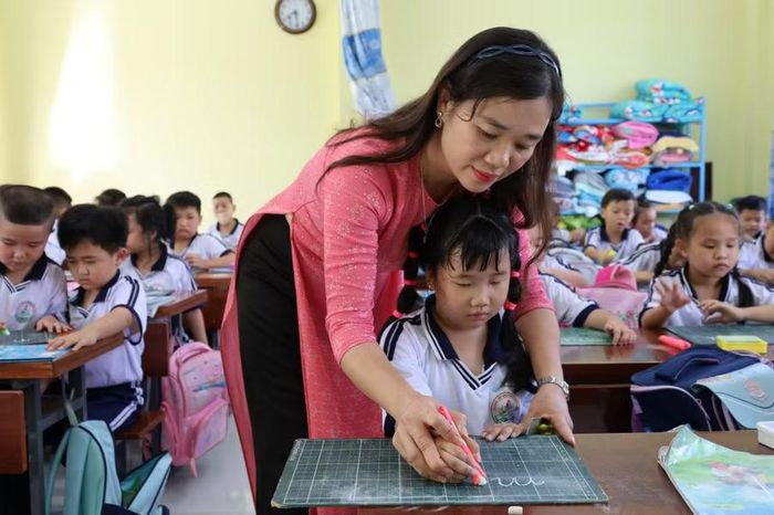Sau sắp xếp, công tác bố trí nhân sự ngành Giáo dục tỉnh Cà Mau đến nay đã cơ bản ổn định.
