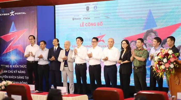 Công bố dự án CyberZ, ra mắt Cổng thông tin CyberZ, phát động cuộc thi CyberZ Challenge.
