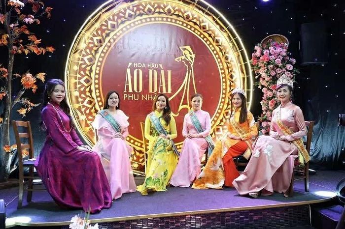 Cuộc thi Hoa hậu Áo dài phu nhân đã trở thành hoạt động thường niên và ý nghĩa của cộng đồng người Việt tại châu Âu. (Ảnh TGCC)
