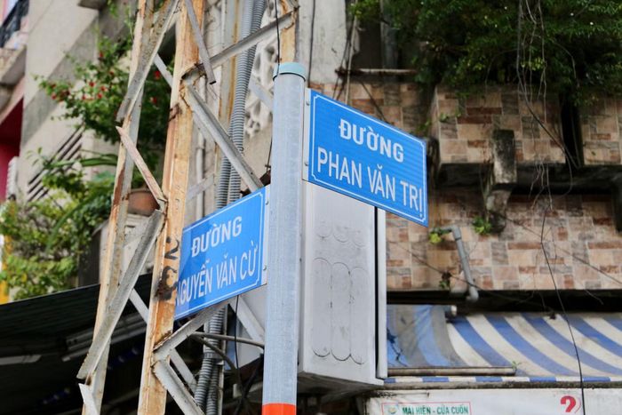 Việc đặt tên, đổi tên đường tại TPHCM cần bảo đảm tính ổn định, tôn vinh giá trị lịch sử, văn hóa và hạn chế xáo trộn đời sống người dân.