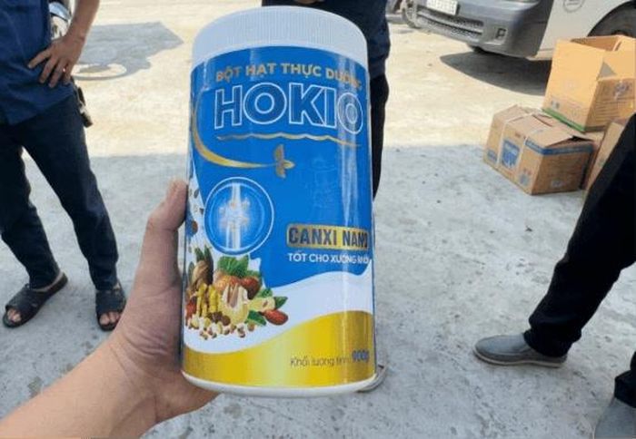 Một trong các sản phẩm chức năng được các đối tượng chào mời. Ảnh: Công an tỉnh Quảng Trị