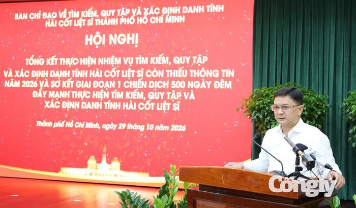 Ông Nguyễn Mạnh Cường - Phó Chủ tịch UBND TP.HCM, Trưởng Ban Chỉ đạo 515 TP.HCM phát biểu tại hội nghị. Ảnh: Phú Lữ