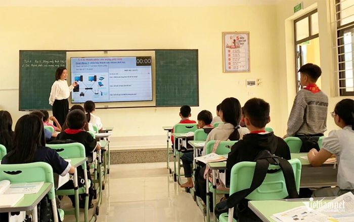 Một tiết học của học sinh Trường Phổ thông nội trú Tiểu học và THCS Quốc Khánh (Lạng Sơn)