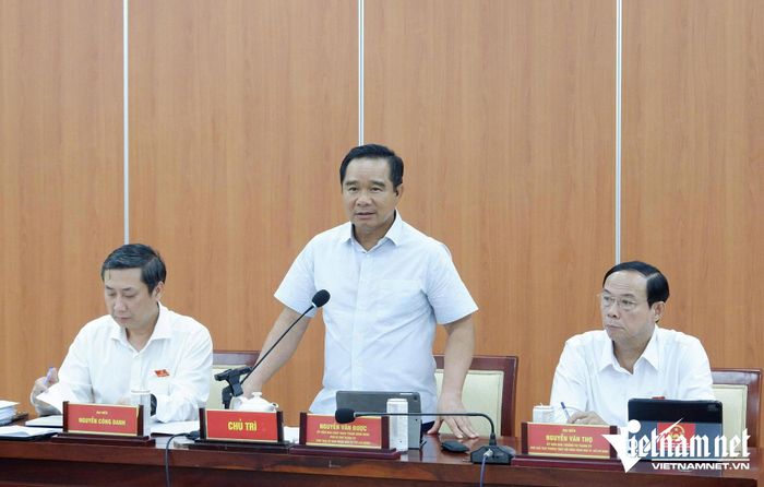 Chủ tịch UBND TPHCM Nguyễn Văn Được phát biểu tại buổi thảo luận tổ số 2 chiều 29/10. Ảnh: Phước Sáng