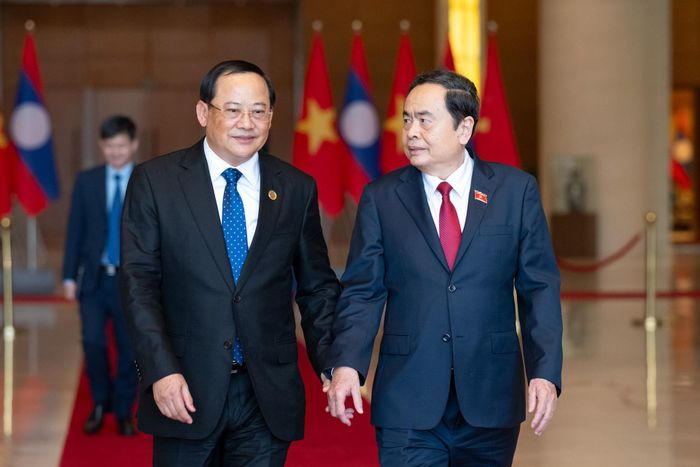 Chủ tịch Quốc hội Trần Thanh Mẫn gặp Chủ tịch Quốc hội Lào Sonexay Siphandone khi ông giữ cương vị Thủ tướng, sang thăm Việt Nam hồi tháng 4/2025. Ảnh: QH