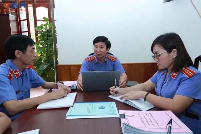 Đồng chí Nguyễn Văn Hà, Cục trưởng Cục 3, VKSND tối cao kiểm tra việc phân bổ, chấp hành dự toán thu, chi ngân sách năm 2026.