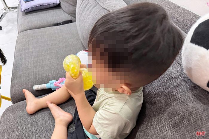 Nhiều phụ huynh vẫn chưa ý thức được mức độ độc hại của loại đồ chơi này.