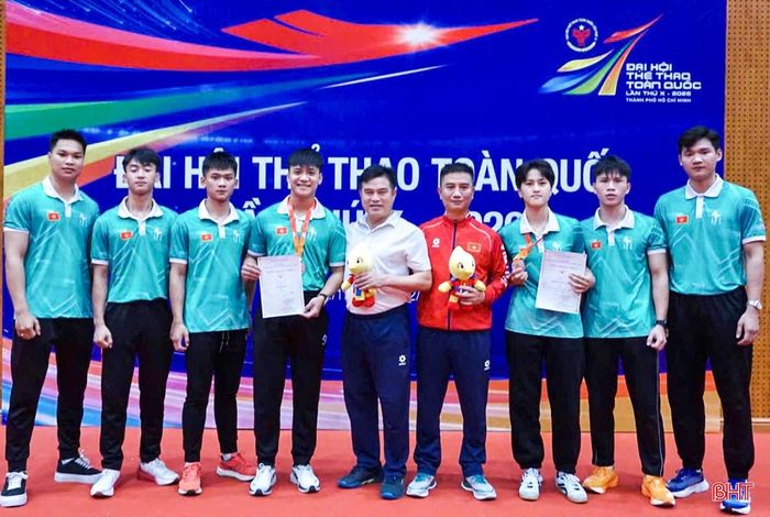 Đội Muay Hà Tĩnh khép lại kỳ đại hội với 2 tấm huy chương.