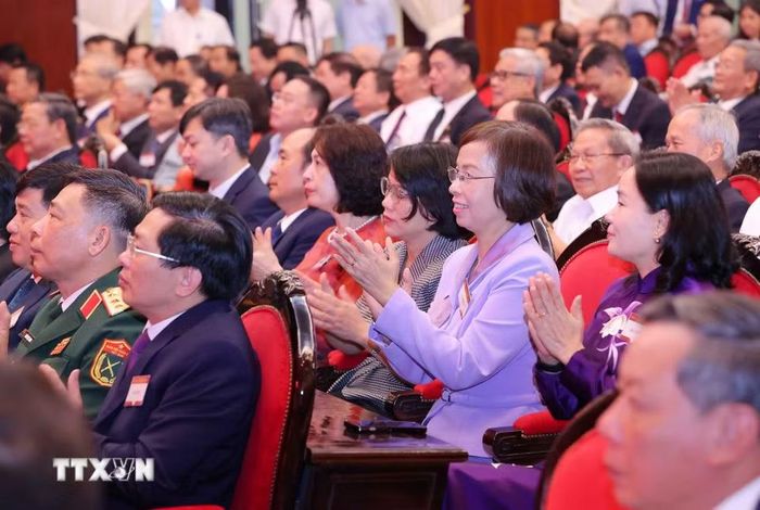 Các đại biểu dự buổi lễ. (Ảnh: Văn Điệp/TTXVN)