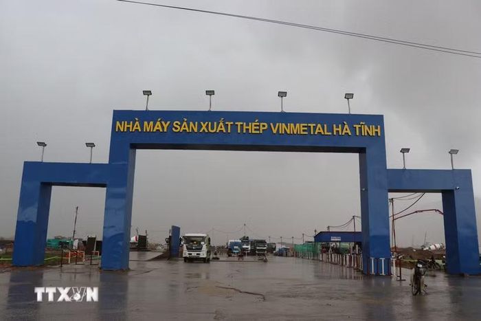 Dự án Nhà máy sản xuất thép Vinmetal Hà Tĩnh là một trong những dự án công nghiệp quy mô lớn được triển khai tại Khu Kinh tế Vũng Áng. (Ảnh: Hoàng Ngà/TTXVN)
