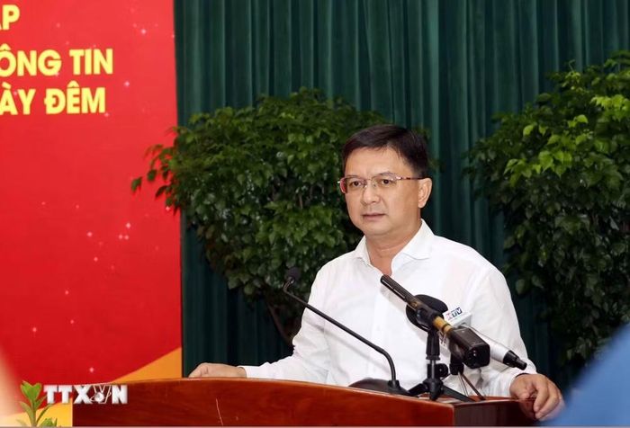 Ông Nguyễn Mạnh Cường, Phó Chủ tịch Ủy ban Nhân dân thành phố, Trưởng Ban Chỉ đạo thành phố chủ trì Hội nghị. (Ảnh: Xuân Khu/TTXVN)