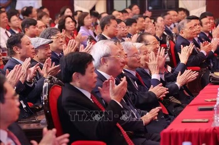 Các đại biểu dự buổi lễ. Ảnh: Văn Điệp/TTXVN