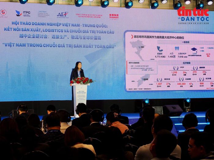 Đại biểu chia sẻ nhiều thông tin về kết nối sản xuất tại hội thảo sáng 29/10.