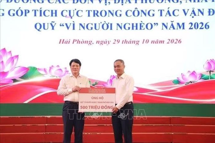 Doanh nghiệp ủng hộ Quỹ "Vì người nghèo" thành phố Hải Phòng năm 2026.