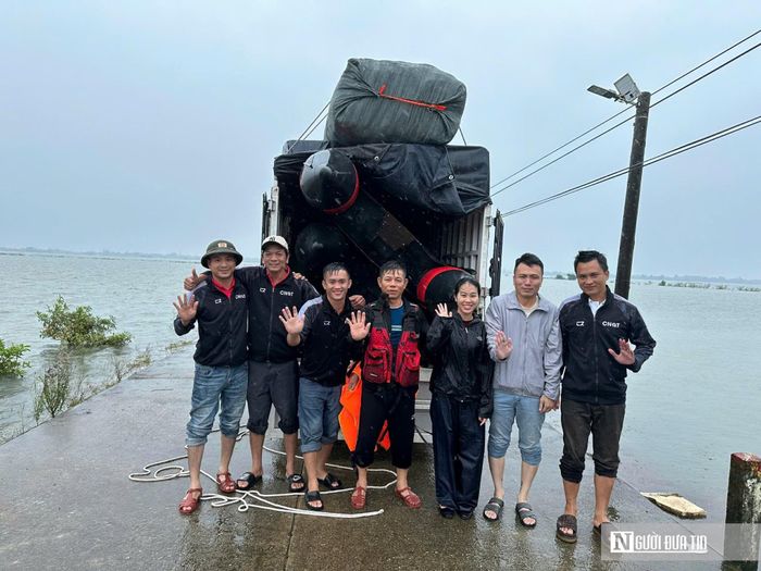 Anh Mậu Tuấn là “thủ lĩnh” của Đội Cano 0 đồng Quảng Trị.