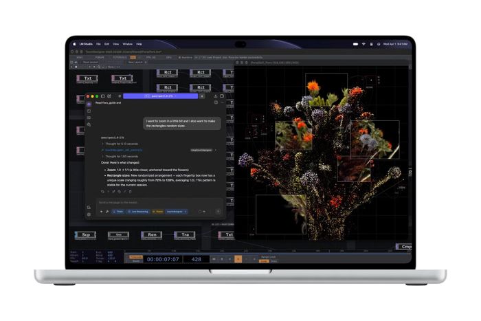MacBook Pro mới được trang bị phần cứng phục vụ các tác vụ nặng như dựng phim 4K, thiết kế đồ họa 3D và xử lý AI. Ảnh: Apple.