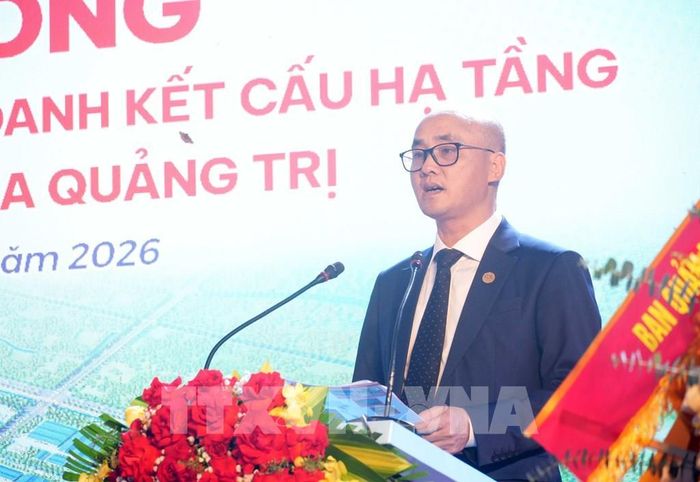Ông Bùi Đình Chiên, Tổng Giám đốc Công ty Cổ phần BĐS Capella kiêm Chủ tịch HĐQT Công ty Cổ phần Đầu tư Capella Quảng Trị, phát biểu tại lễ khởi công Dự án. Ảnh: Tá Chuyên – TTXVN