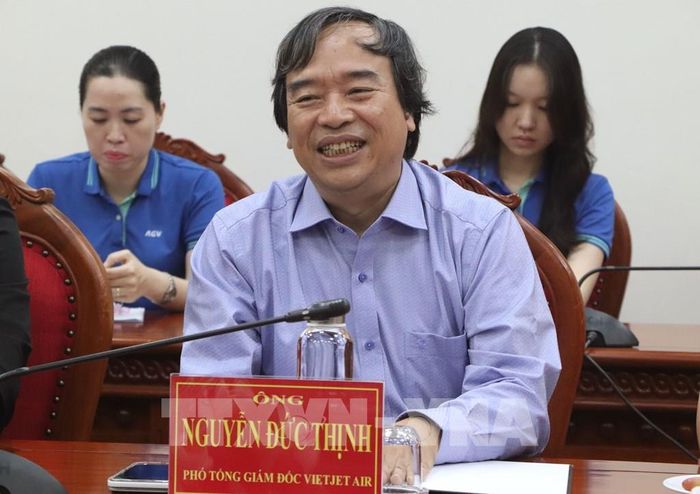 Đại diện Hãng hàng không Vietjet phát biểu. Ảnh: Tuấn Phi - TTXVN