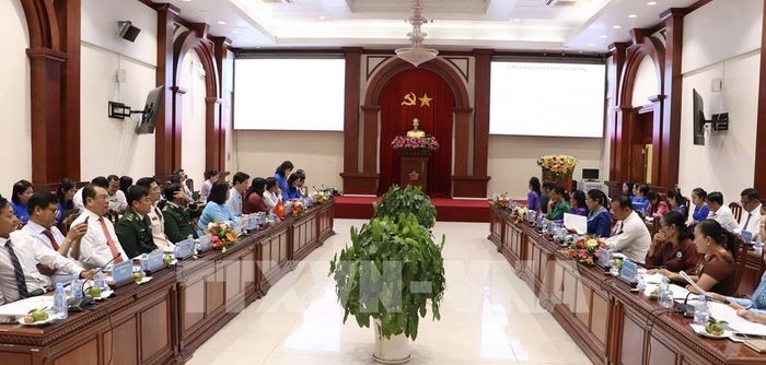 Quang cảnh buổi ký kết. Ảnh: Hồng Nhung – TTXVN