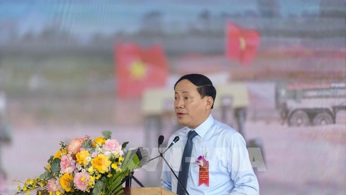 Chủ tịch UBND tỉnh Phạm Anh Tuấn phát biểu. Ảnh: Sỹ Thắng - TTXVN