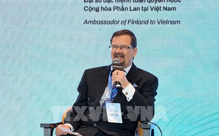 Đại sứ Phần Lan tại Việt Nam Pekka Voutilainen tại Diễn đàn Doanh nghiệp Bắc Âu - Việt Nam. Ảnh: Hữu Duyên - TTXVN