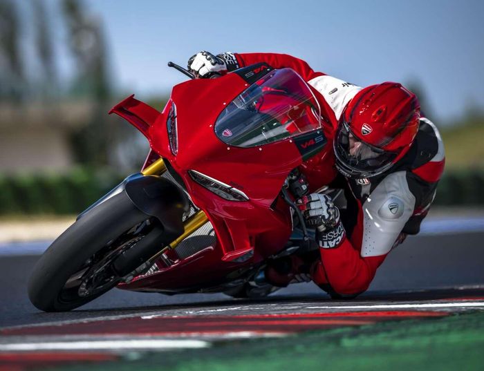 Ducati Panigale V4 2027.