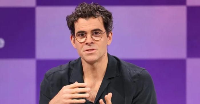 CEO Instagram Adam Mosseri từng ưu tiên phát triển video ngắn trước khi nền tảng thử nghiệm hướng đi mới. Ảnh: Getty Images.
