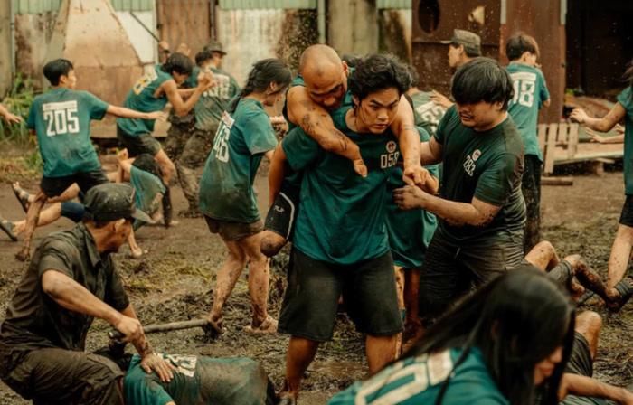 Một phân cảnh trong phim Trại Buôn Người.